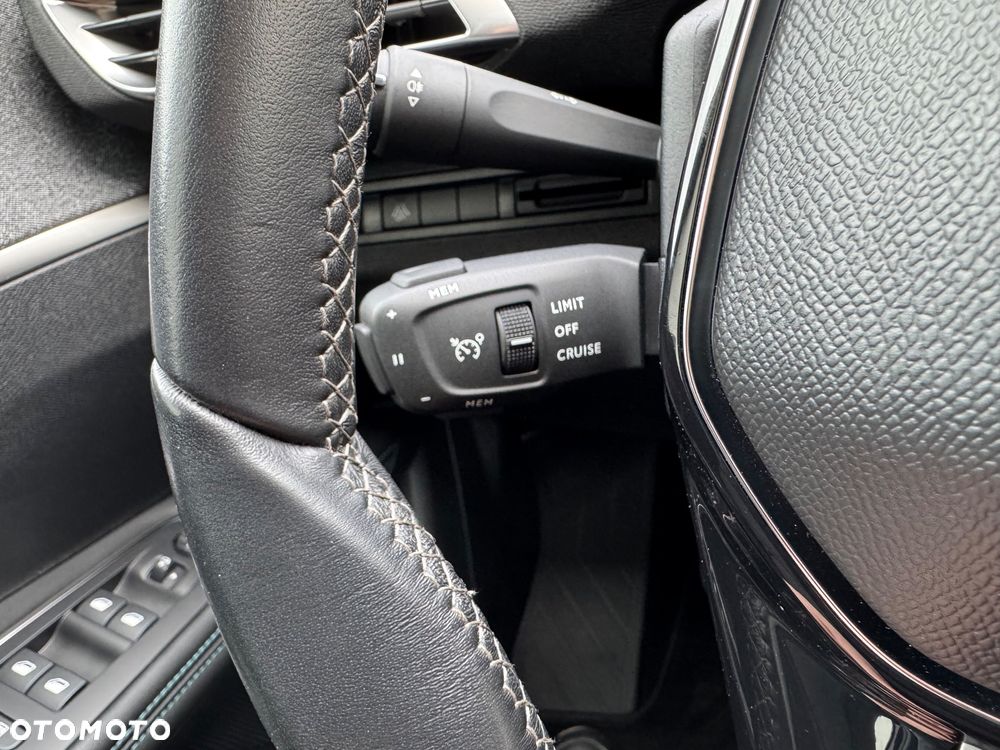 Peugeot 3008 BlueHDi 130 Stop & Start Allure Pack - 27