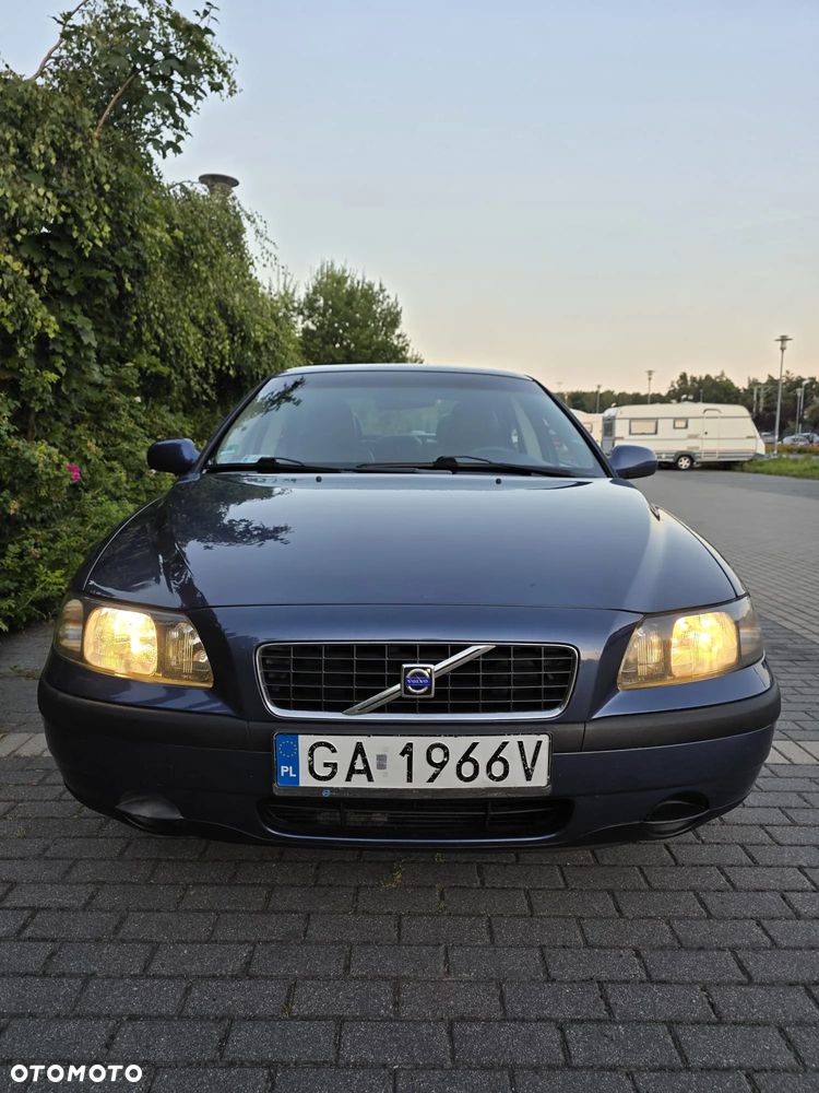 Volvo S60 2.4 - 24