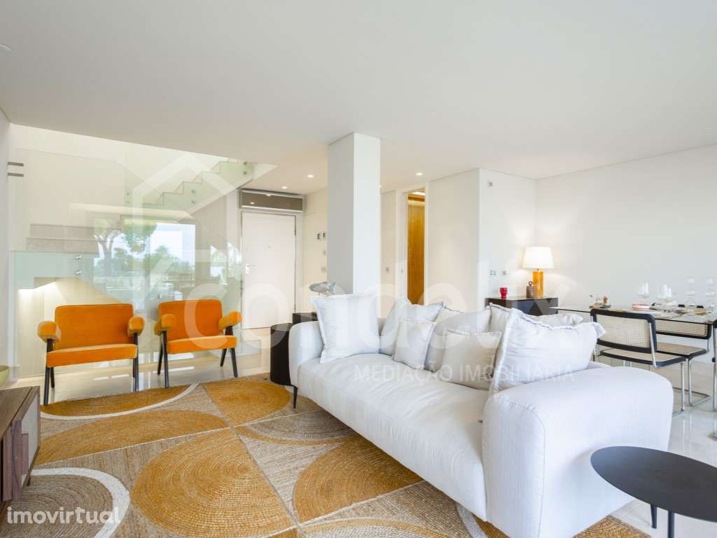 Esplêndida moradia T2+1 nova no Caminho da Torre Velha, Albufeira - Grande imagem: 3/53