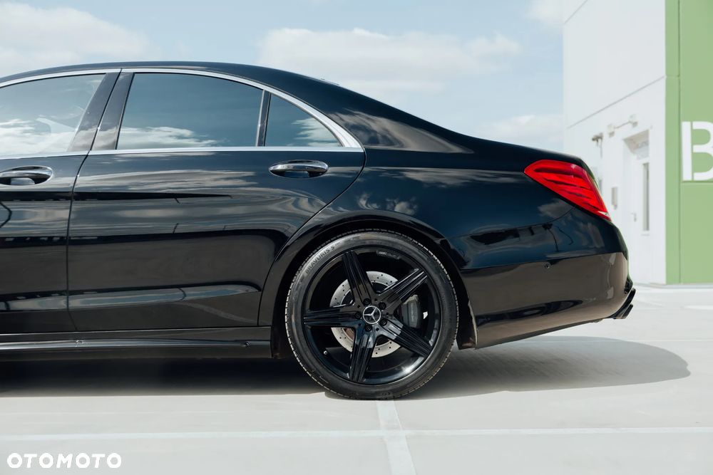 Mercedes-Benz Klasa S 500 4-Matic 7G-TRONIC - 12