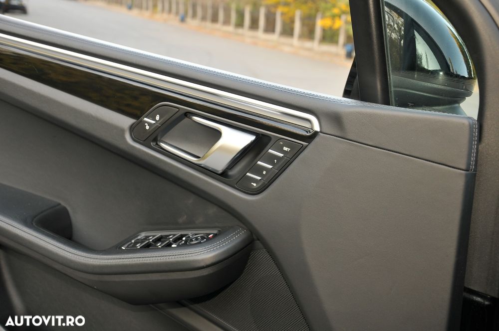 Porsche Macan - 9