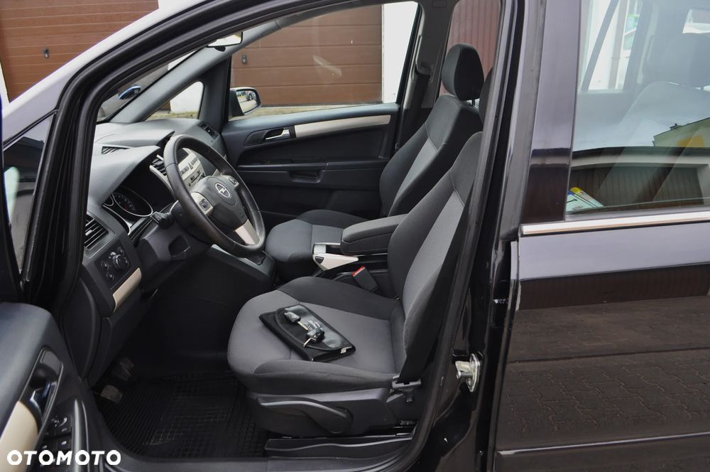 Opel Zafira 1.9 CDTI Edition Plus - 23