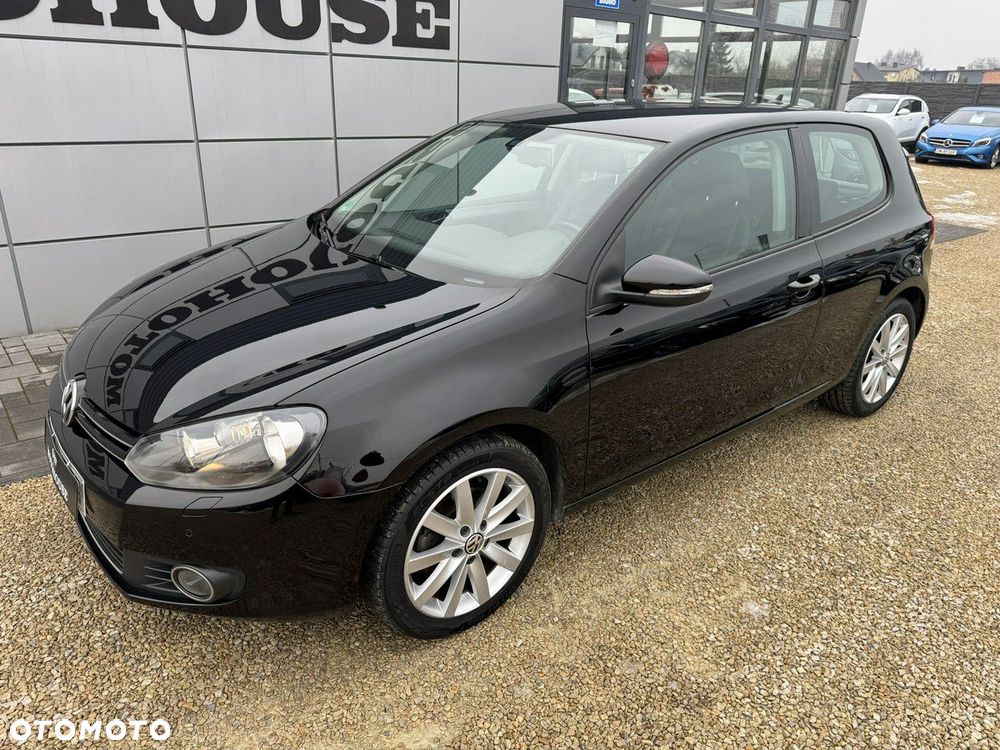 Volkswagen Golf - 10