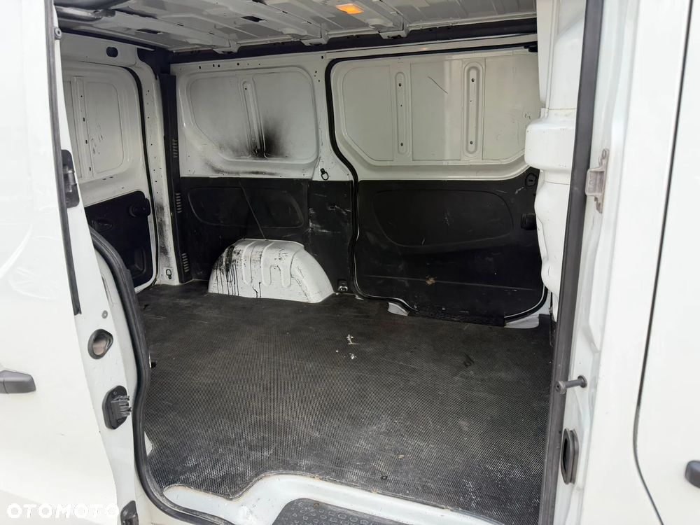 Opel Vivaro-B - 8