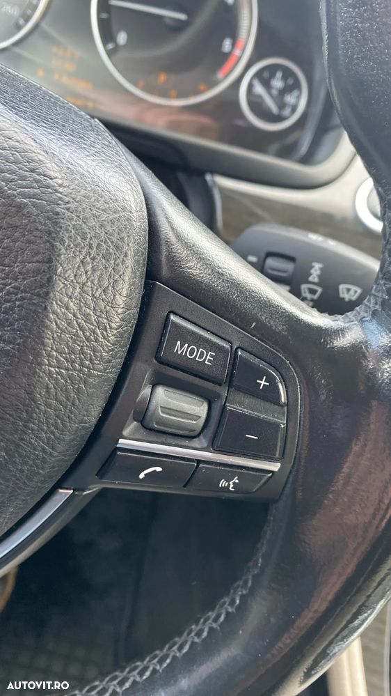 BMW Seria 5 530d Sport-Aut. - 13