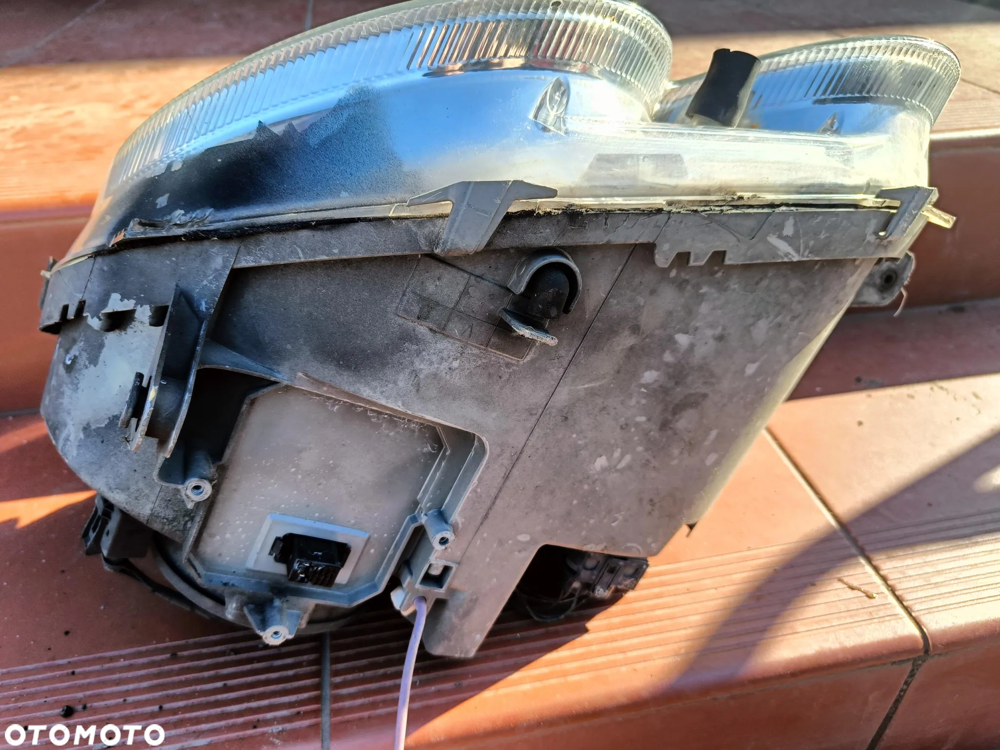 MERCEDES W209 CLK LAMPA PRZÓD PRZEDNIA BI XENON NIE SKRĘTNY PRAWA - 11