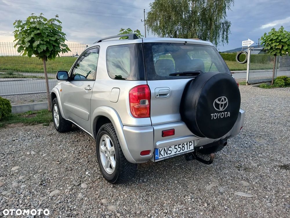 Toyota RAV4 - 5