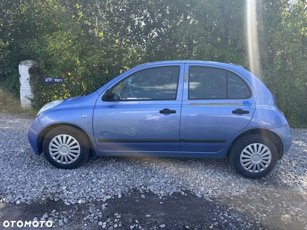 Nissan Micra - 2