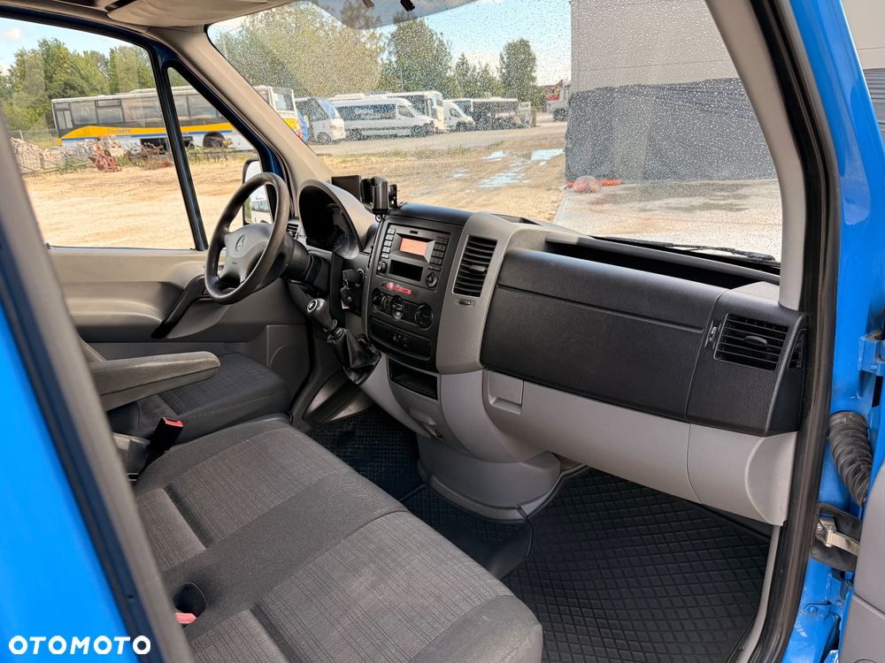 Mercedes-Benz Sprinter L2H2 - 15