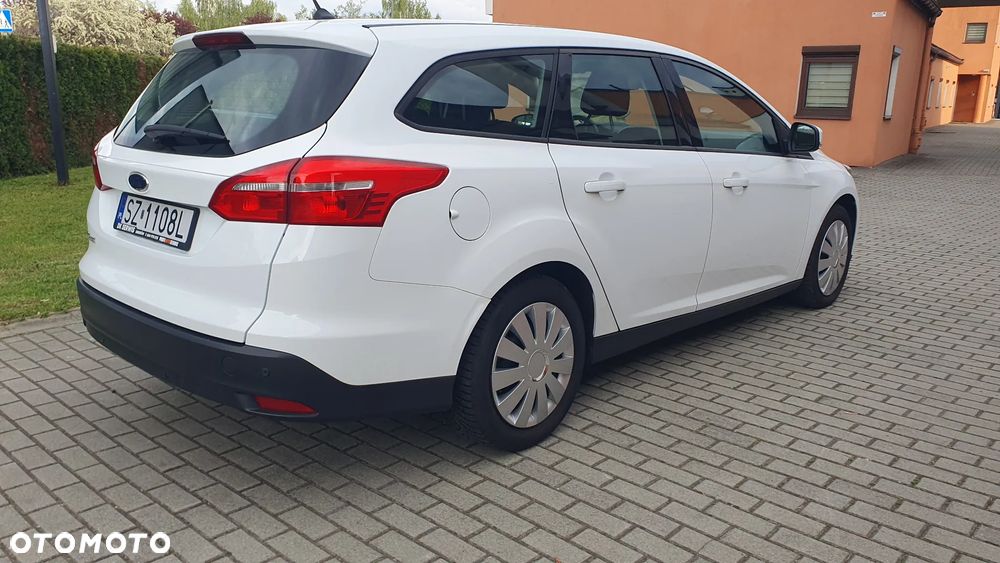 Ford Focus 1.5 TDCi Trend - 17