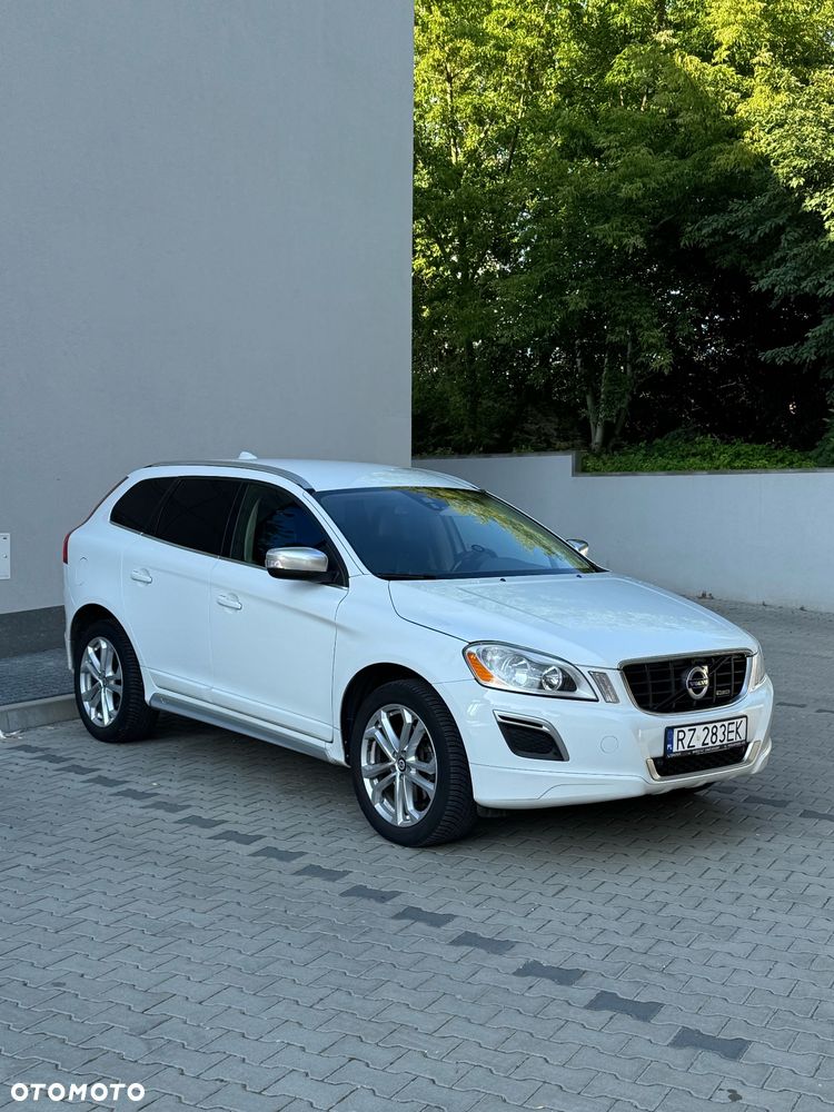 Volvo XC 60 D3 R-Design Kinetic - 2