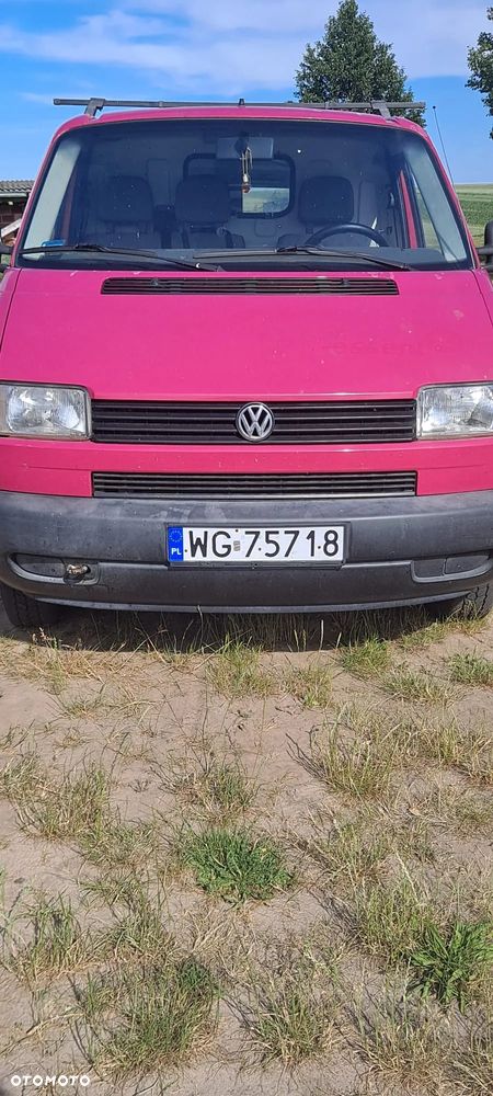 Volkswagen Transporter - 1