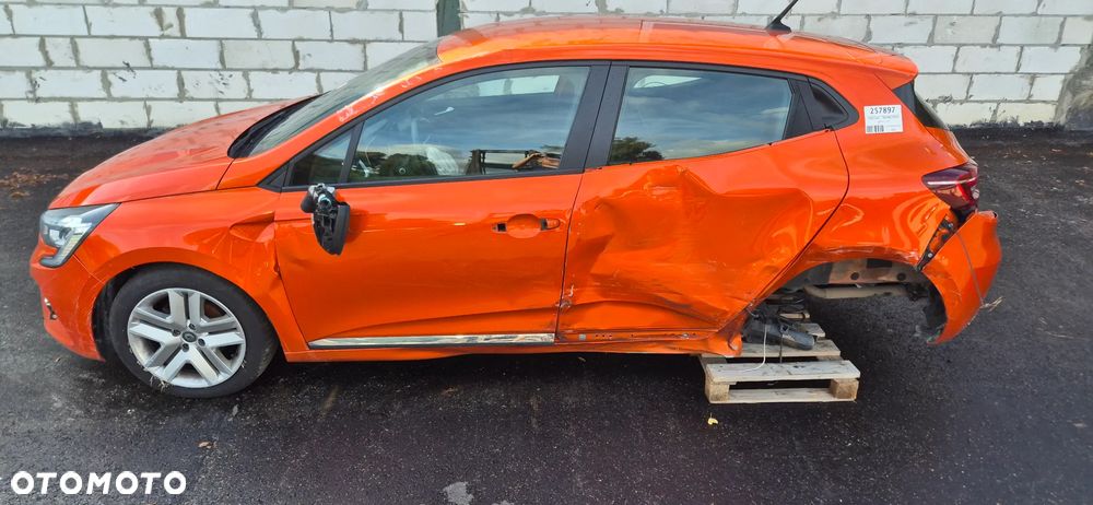 Renault Clio 1.5 dCi Energy Limited 2018 - 4