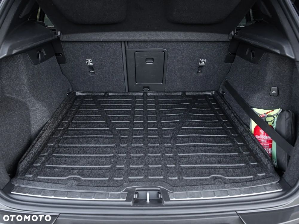 Volvo XC 40 D3 SCR Inscription - 34