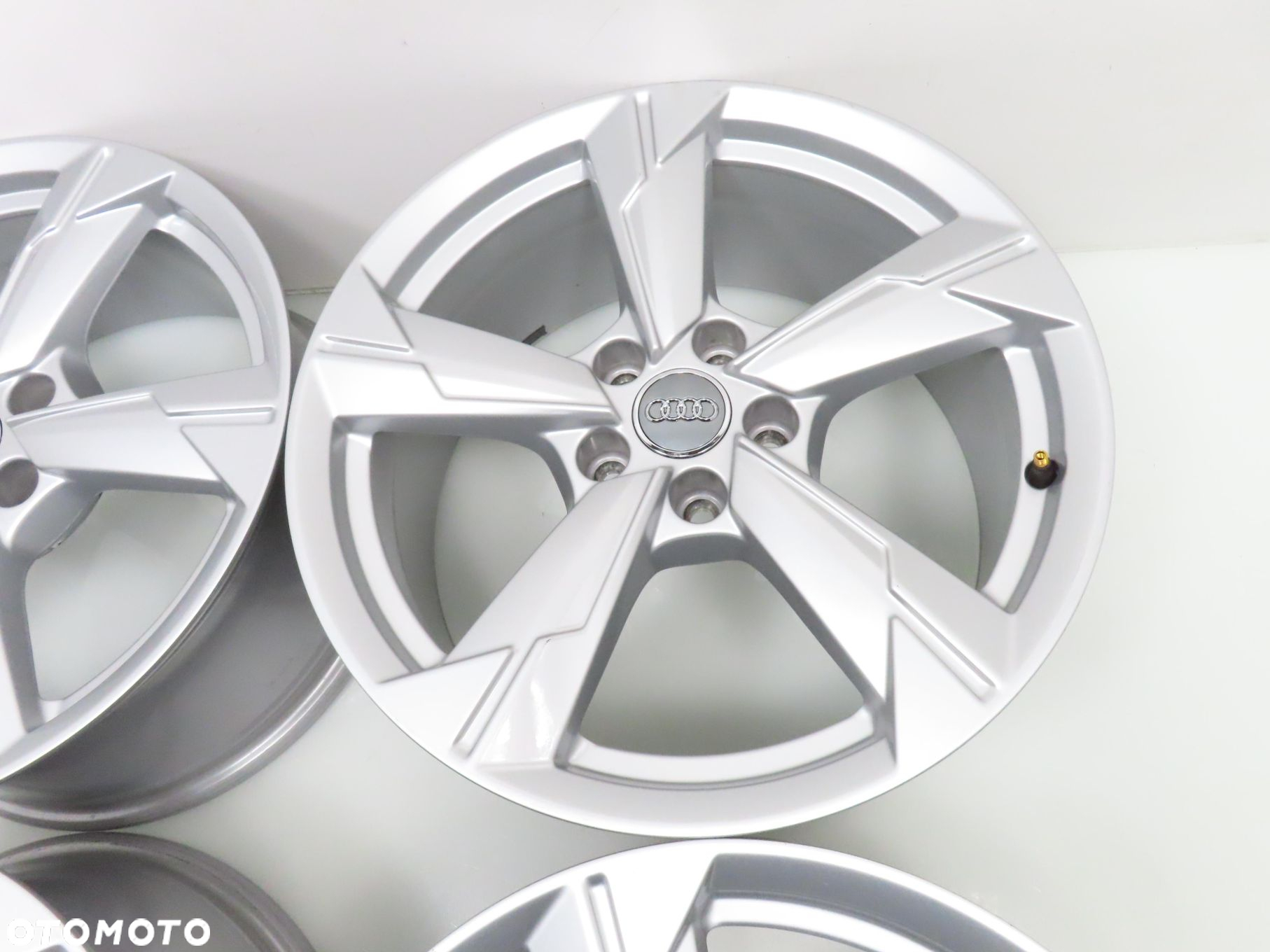 Alufelgi 18'' Audi A6 C8 5x112 ET39 4K0601025D - 4