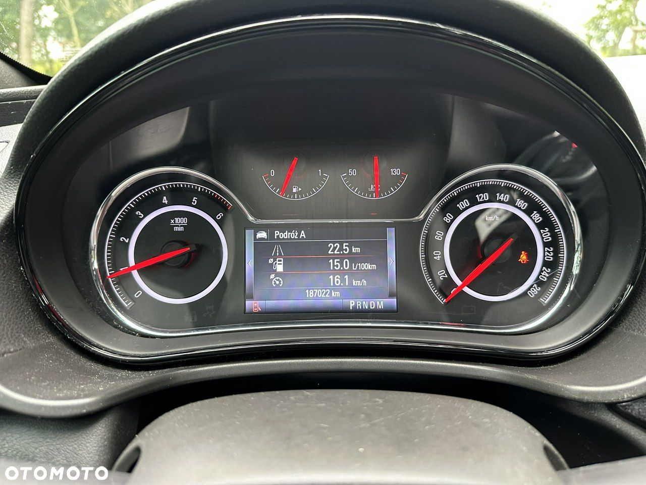 Opel Insignia - 35