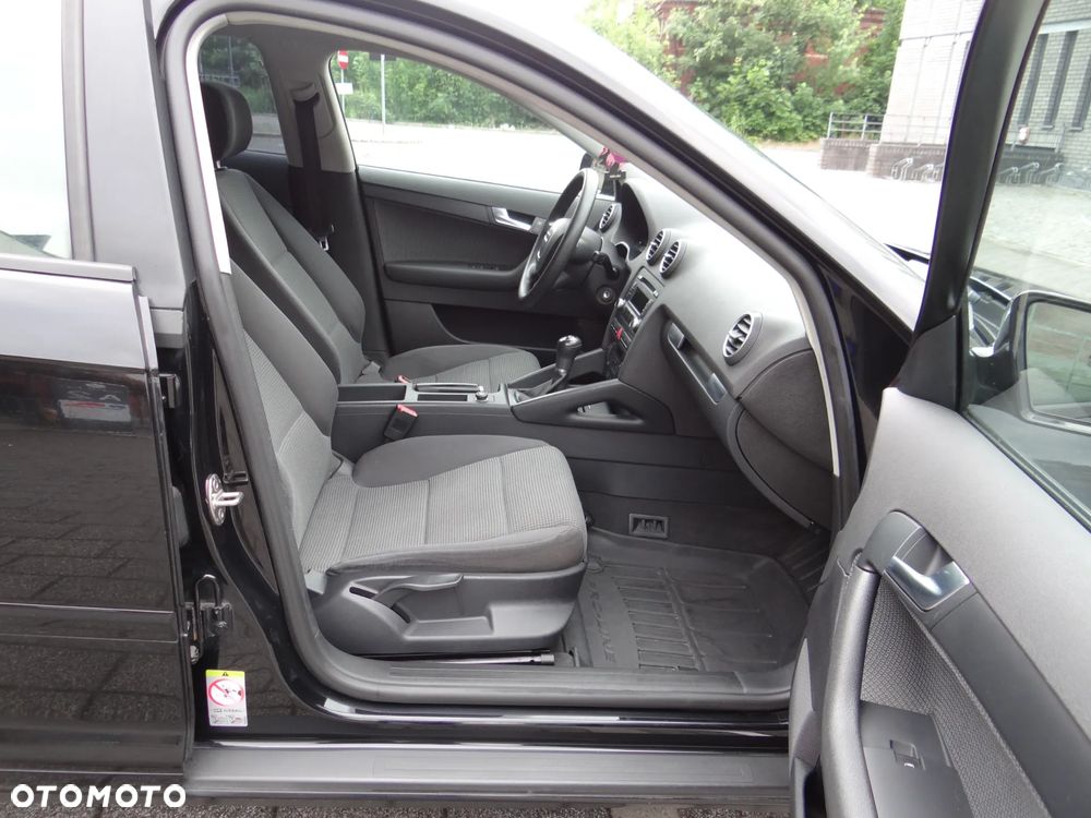 Audi A3 Sportback 1.6 Limited Edition - 23