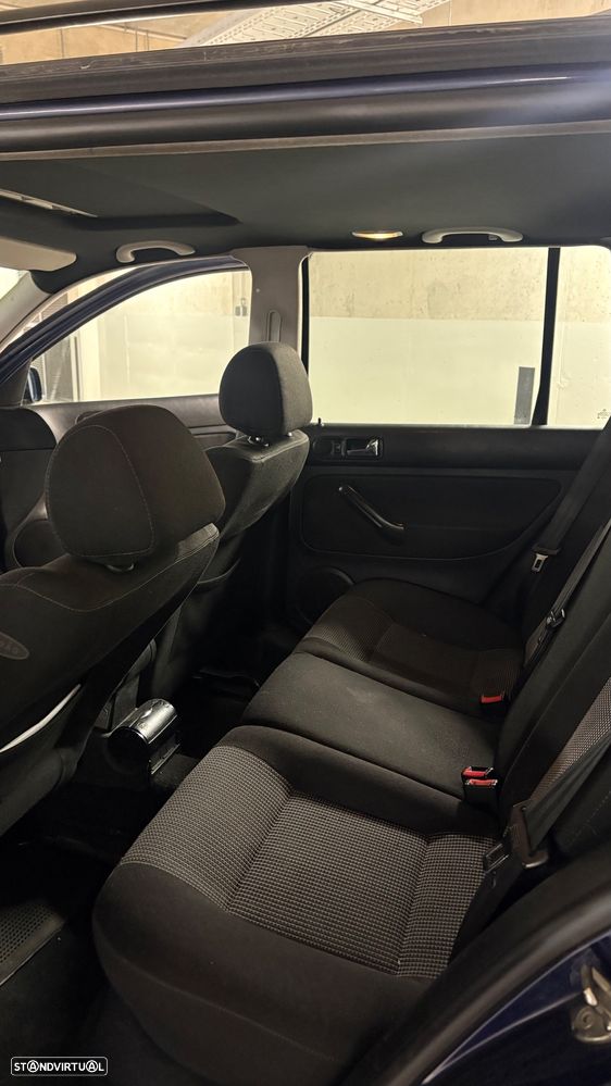 VW Golf Variant 1.9 TDi Highline - 8