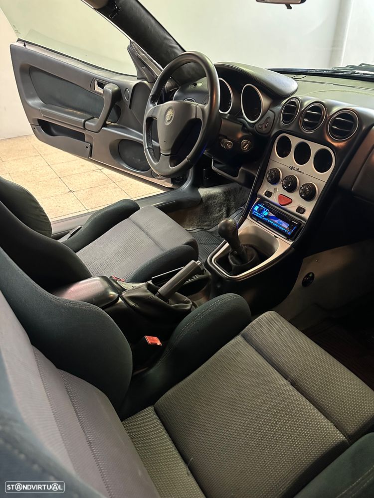 Alfa Romeo GTV 1.8 TS - 13