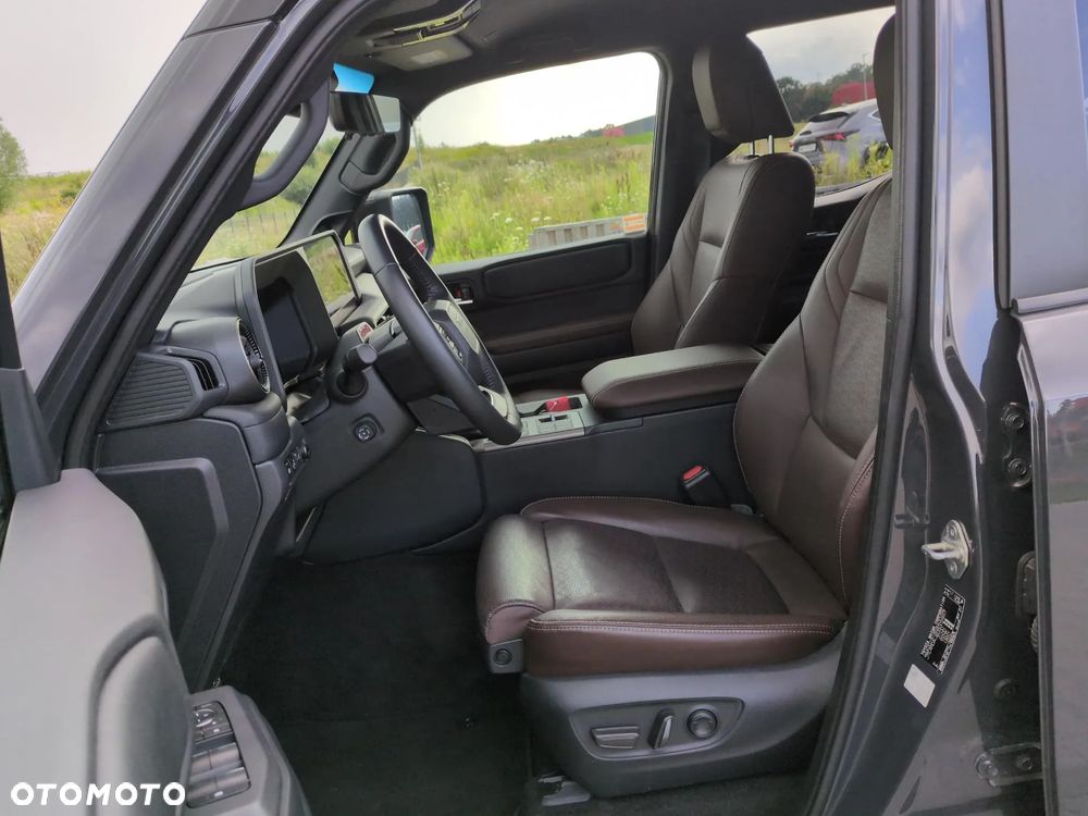 Toyota Land Cruiser LC 2.8 D-4D Executive - 8