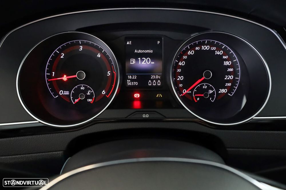 VW Arteon 2.0 TDI Elegance DSG - 32