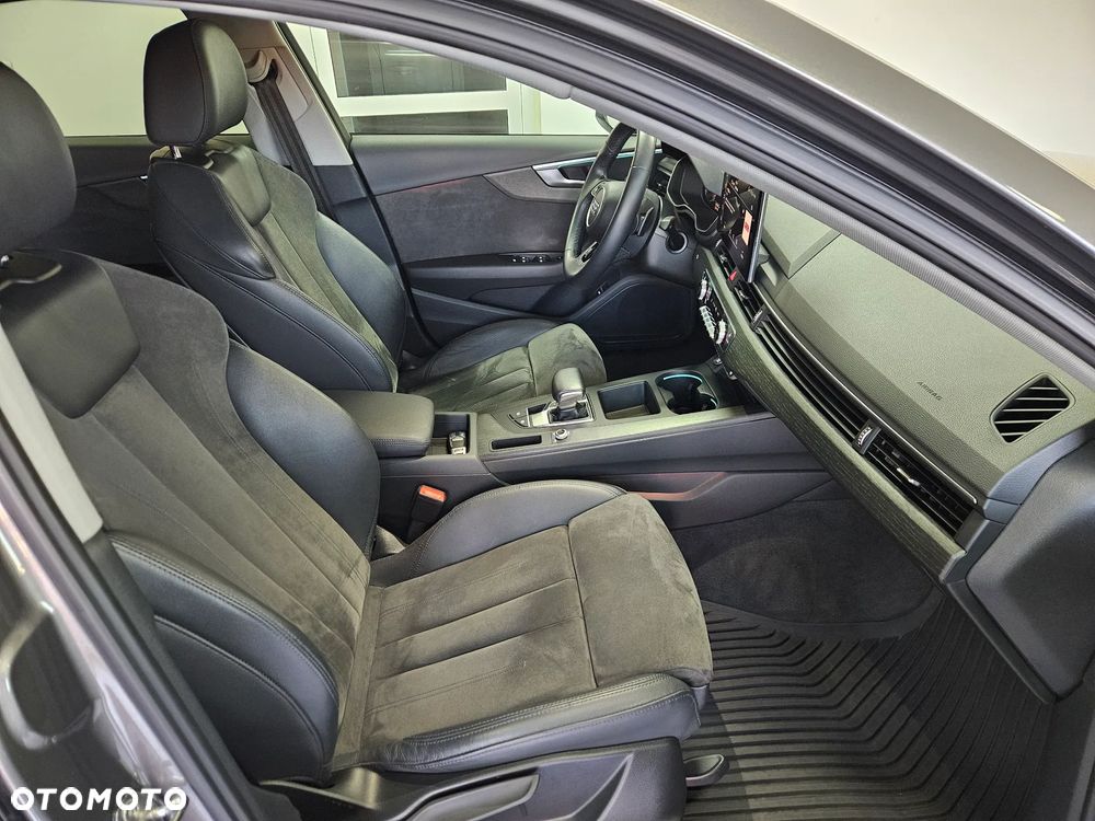 Audi A4 - 24