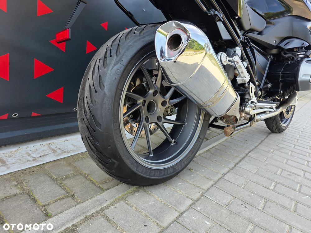 BMW R - 18