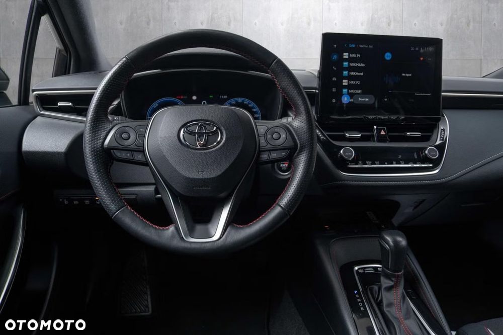 Toyota Corolla 1.8 GR Sport - 18
