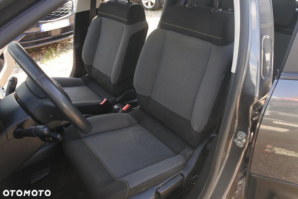 Citroën C3 Pure Tech 82 SHINE - 11