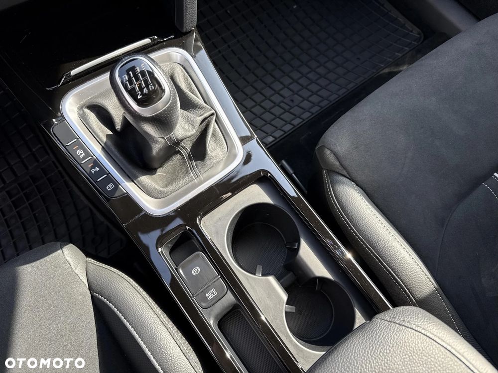 Kia ProCeed 1.5 T-GDI GT Line - 14