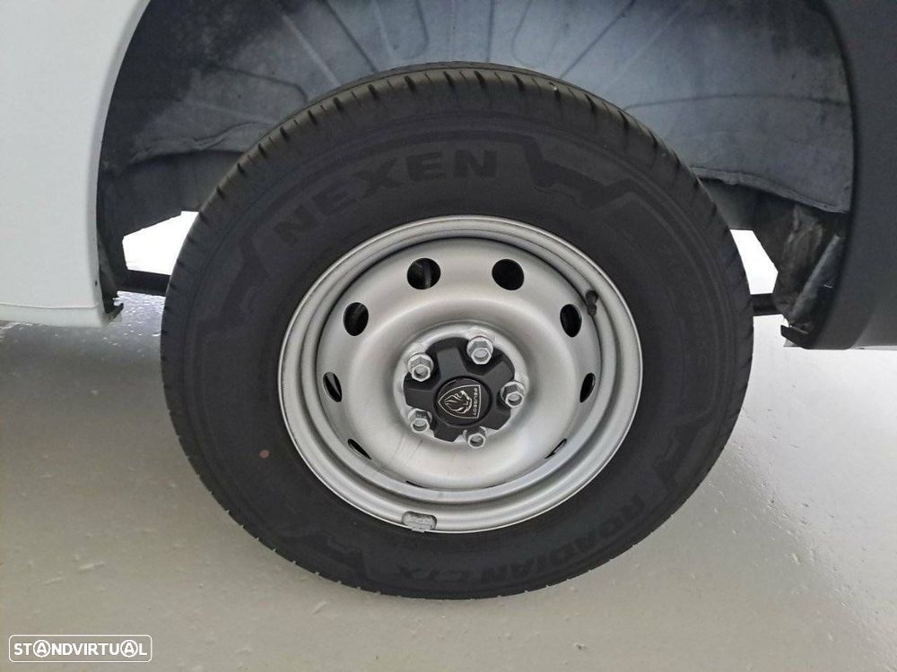 Peugeot Boxer 2.2 BlueHDi S&S L2H2 - 11