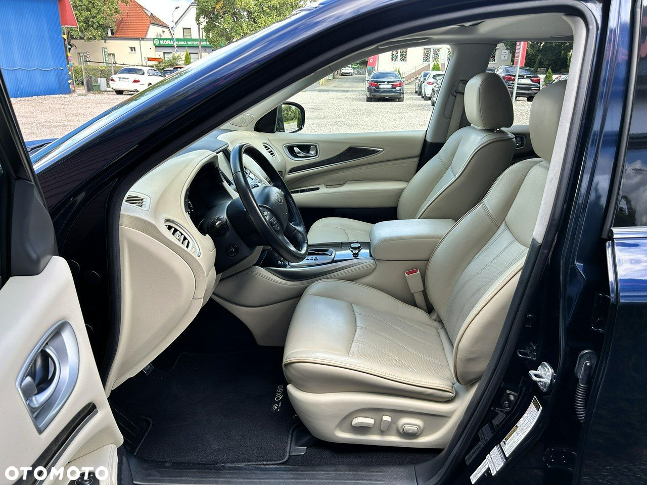 Infiniti QX60 3.5 Elite - 10