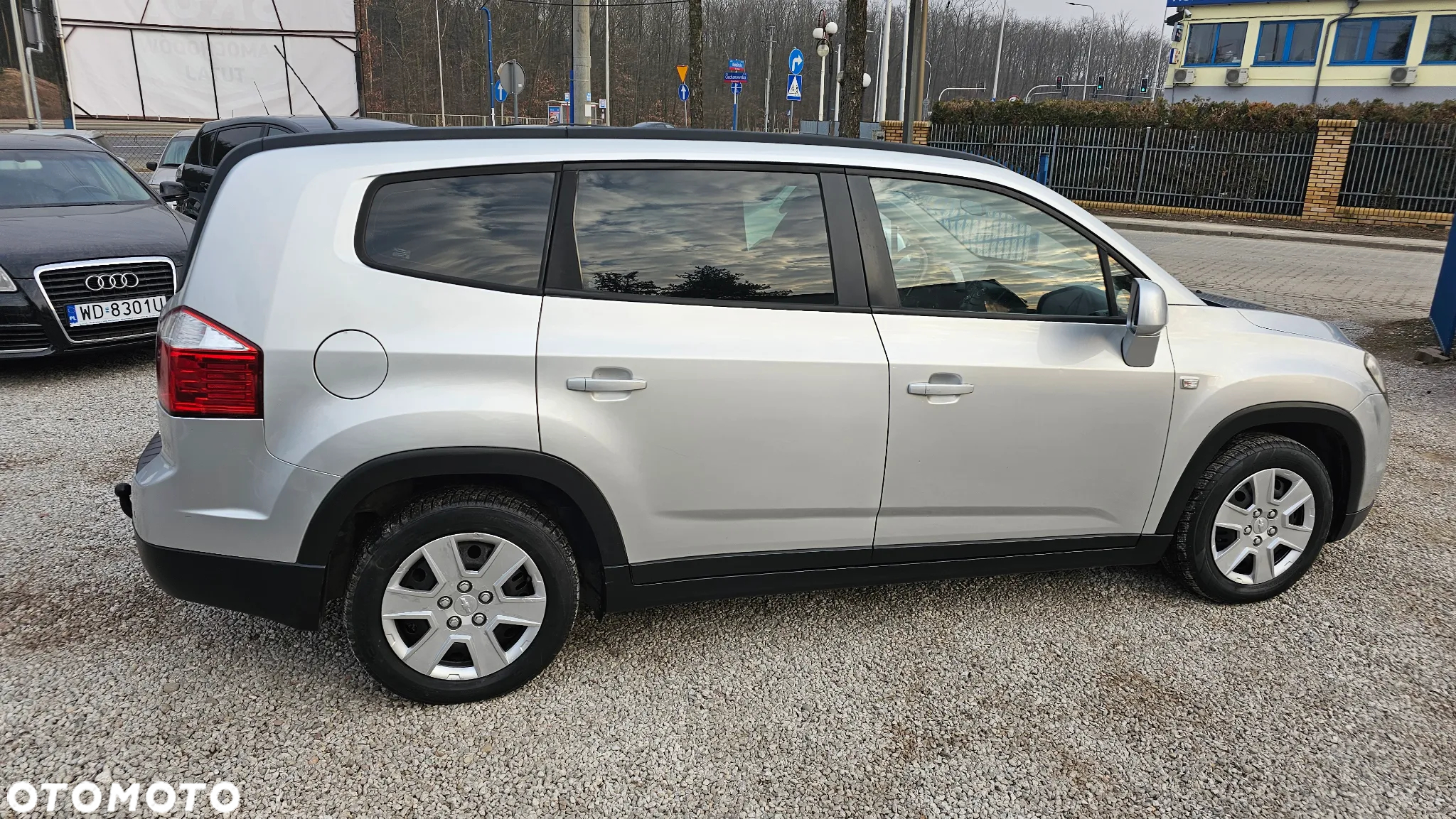 Chevrolet Orlando 1.8 LS+ - 31