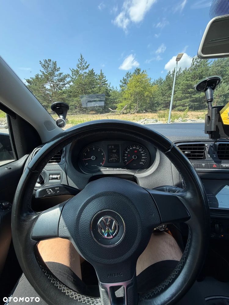 Volkswagen Polo - 26