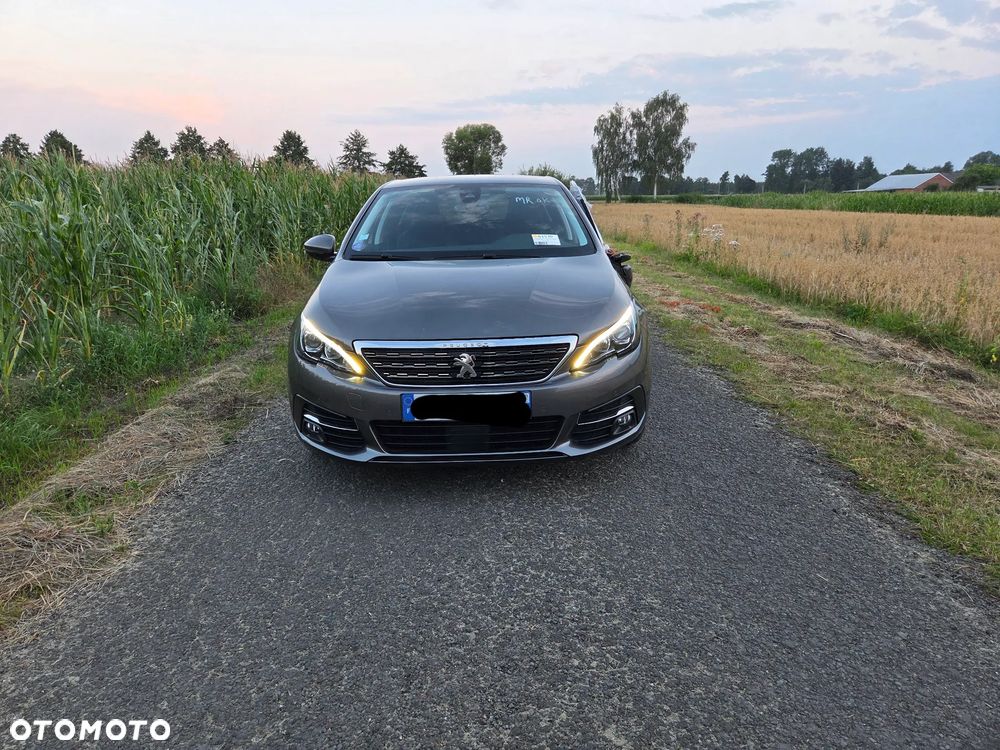 Peugeot 308 1.2 PureTech GPF Road Trip S&S EAT8 - 15