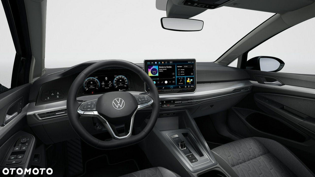 Volkswagen Golf - 11
