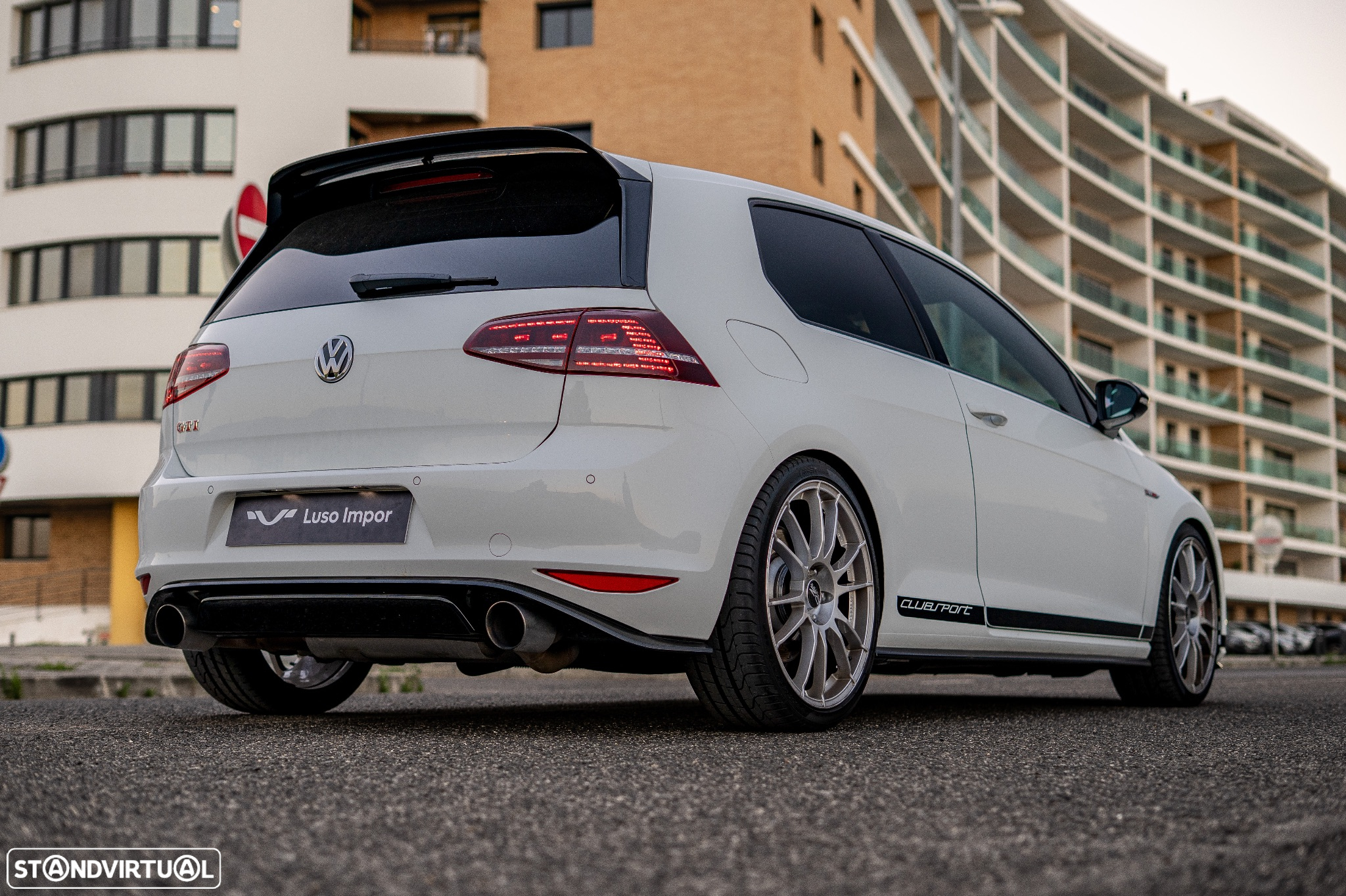 VW Golf GTI Clubsport DSG - 11