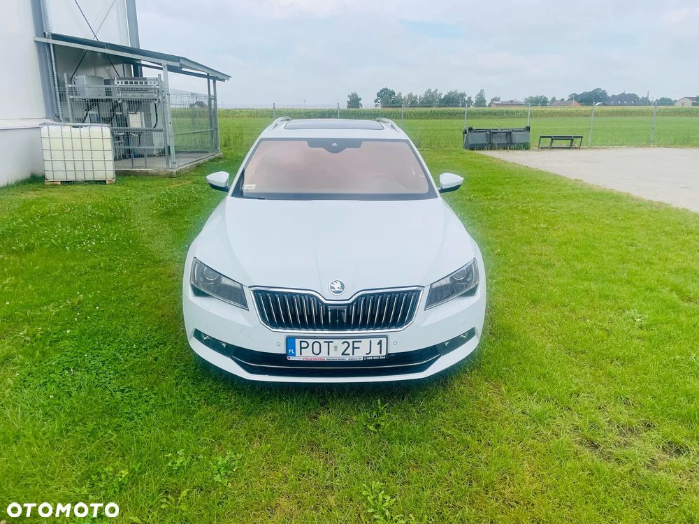 Skoda Superb 2.0 TDI L&K DSG - 3