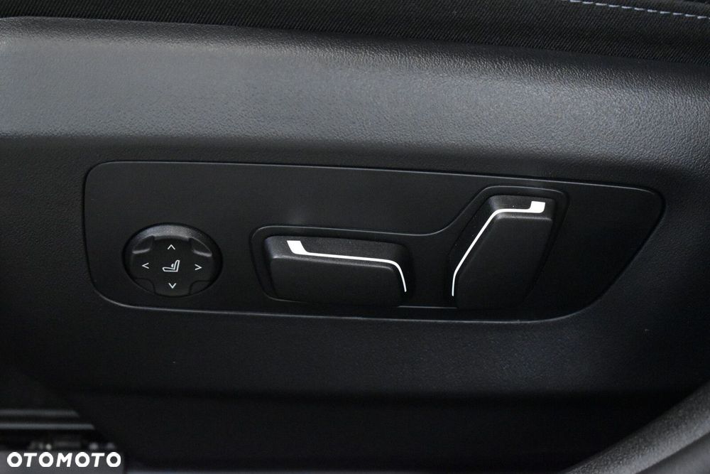 BMW Seria 5 - 12