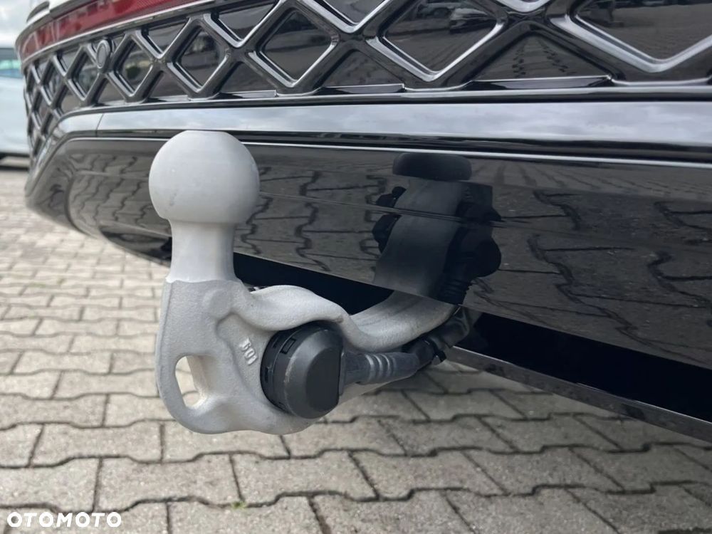 Volkswagen Tiguan - 12