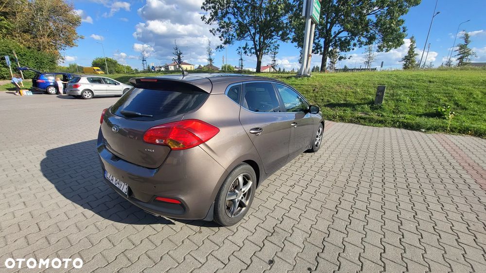 Kia Ceed - 5