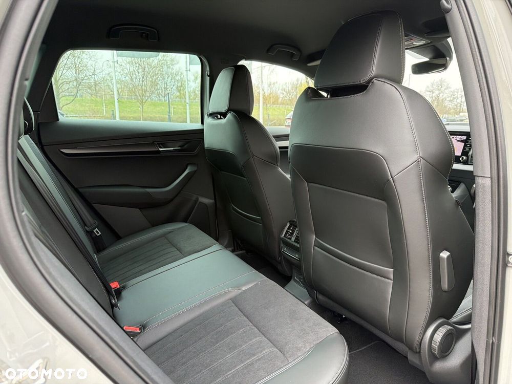 Skoda Karoq 2.0 TSI 4x4 Sportline DSG - 18