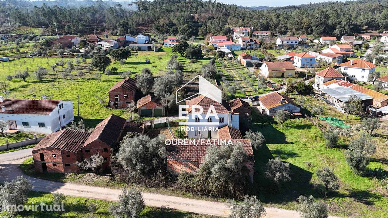 Moradia T6 localizada a 5 minutos da vila da Freixianda - Grande imagem: 4/24