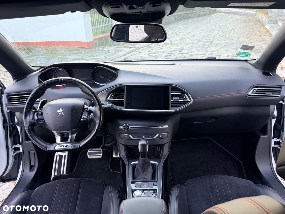Peugeot 308 BlueHDi 180 EAT6 GT - 10