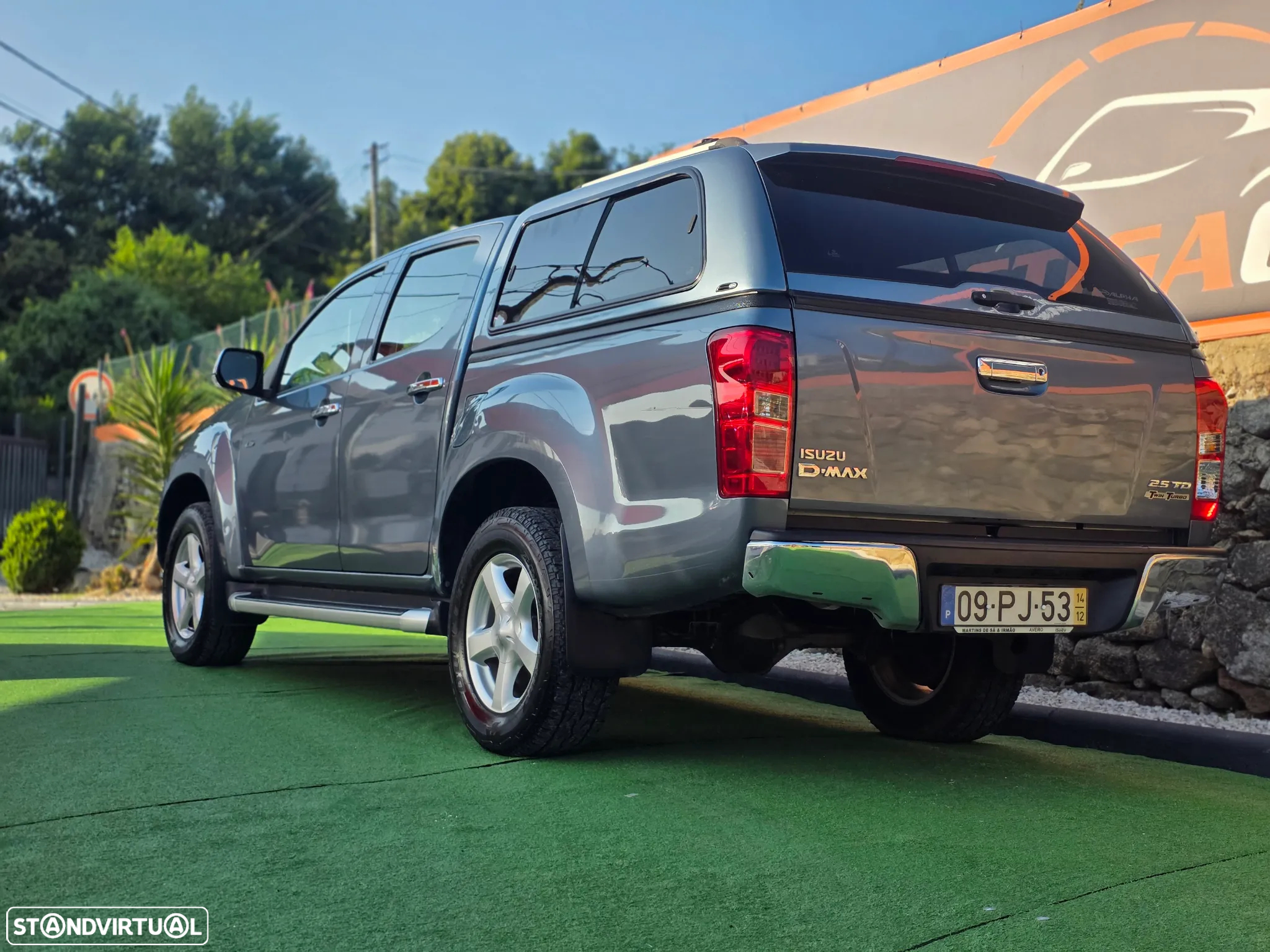 Isuzu D-Max 2.5 DTi CD 4WD LS Sport Edition - 6