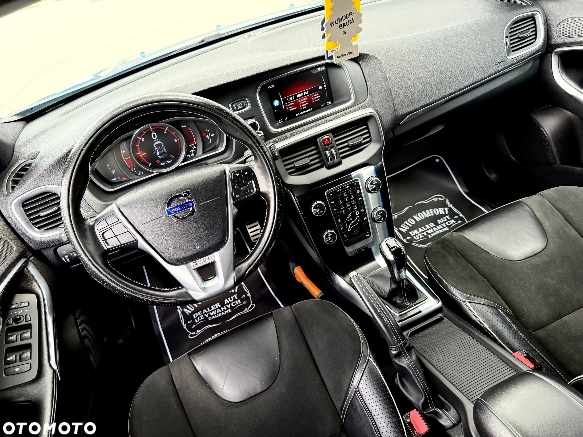 Volvo V40 D2 RDesign - 36