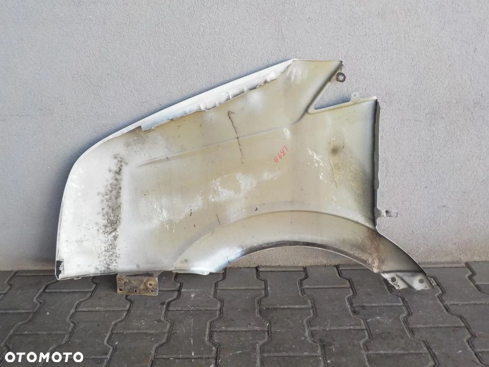 VW CRAFTER BŁOTNIK PRAWY PRZÓD BEZ RDZY - 4