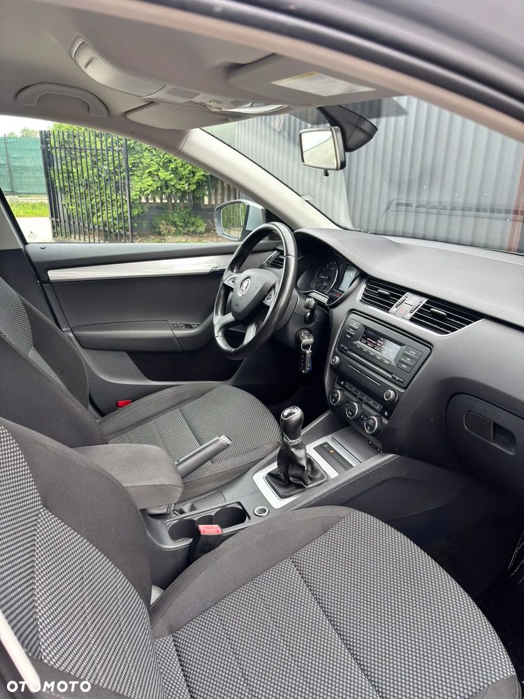 Skoda Octavia 1.6 TDI Ambiente - 19