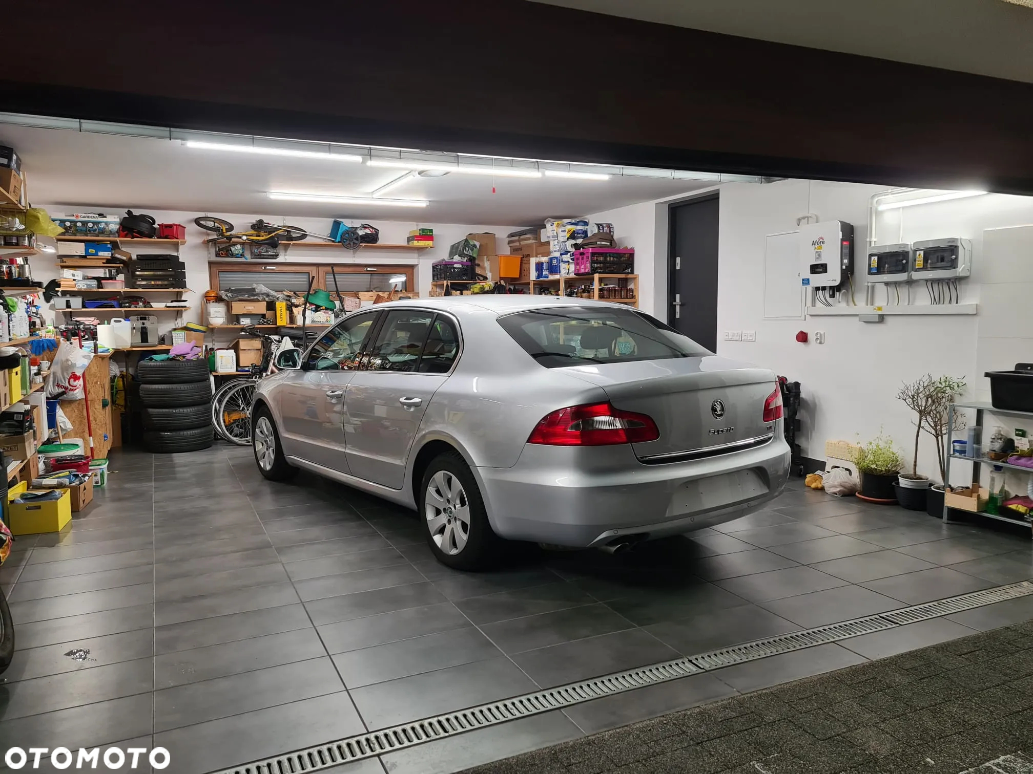 Skoda Superb 2.0 TDI Ambition - 11