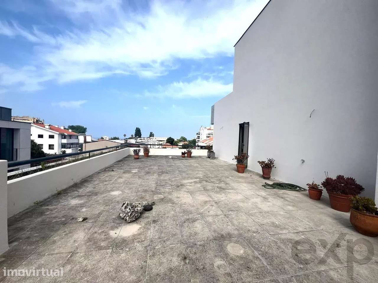 T1 último andar com terraço de 88,4 m², varanda e vista mar — Foz / Ne - Grande imagem: 2/14